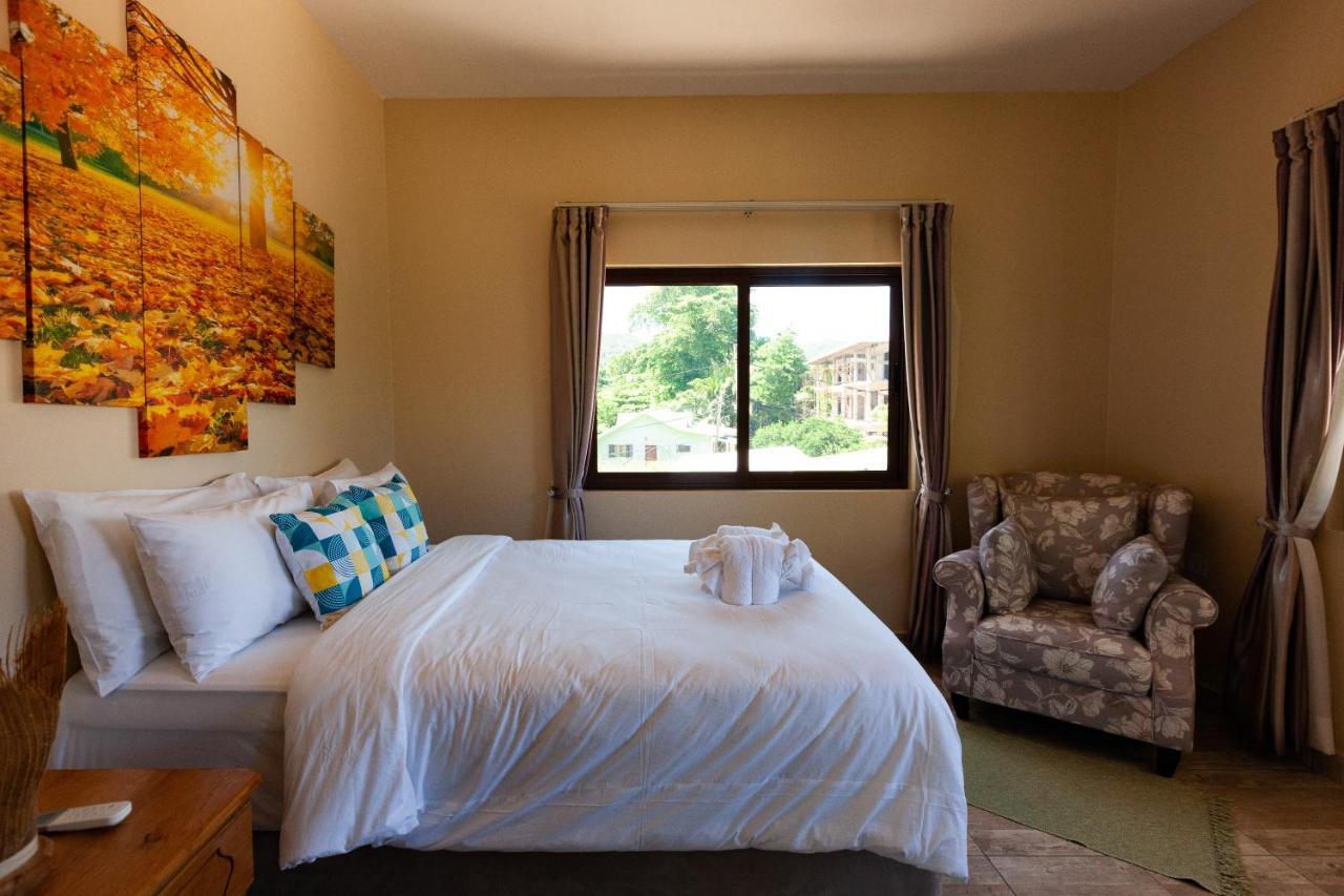 Stone Self Catering Apartment Grand Anse  Ngoại thất bức ảnh