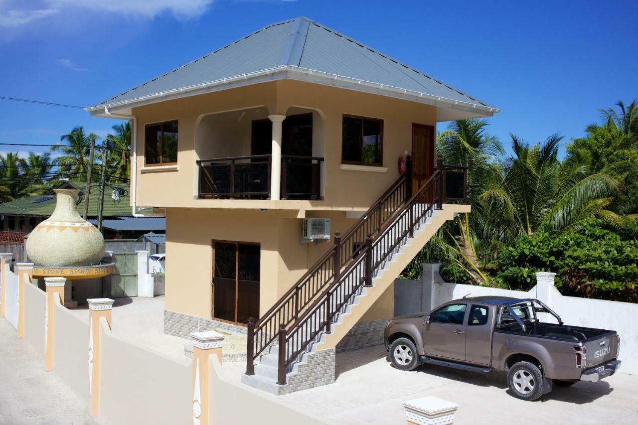 Stone Self Catering Apartment Grand Anse  Ngoại thất bức ảnh