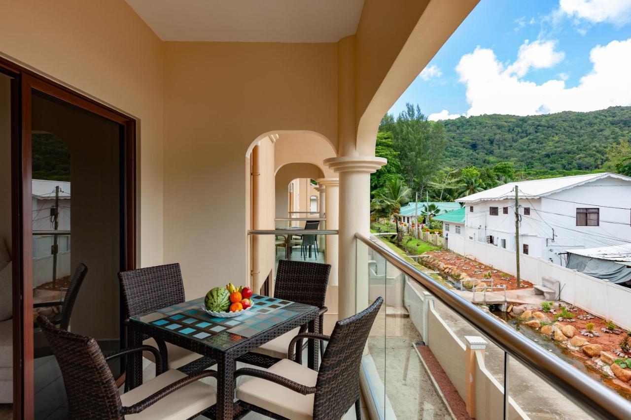 Stone Self Catering Apartment Grand Anse  Ngoại thất bức ảnh